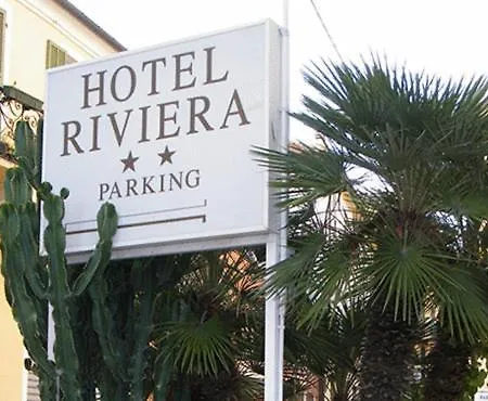 فندق Riviera 2*