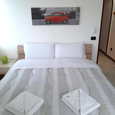 Riviera 2*