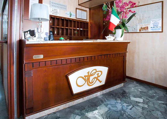 Готель Riviera 2*