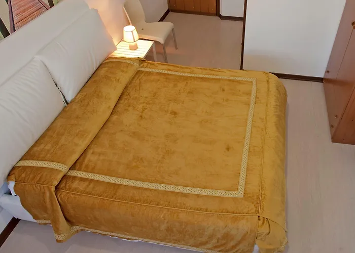 Riviera Готель 2*