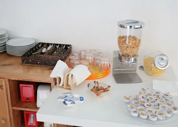 Riviera Готель 2*