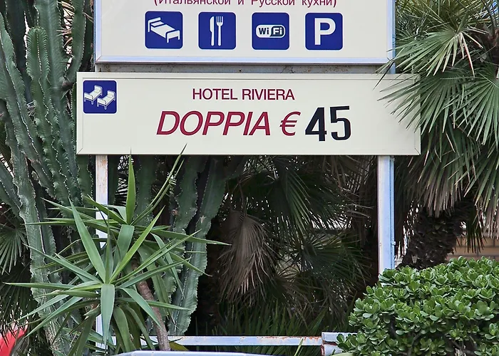 Riviera Готель 2*