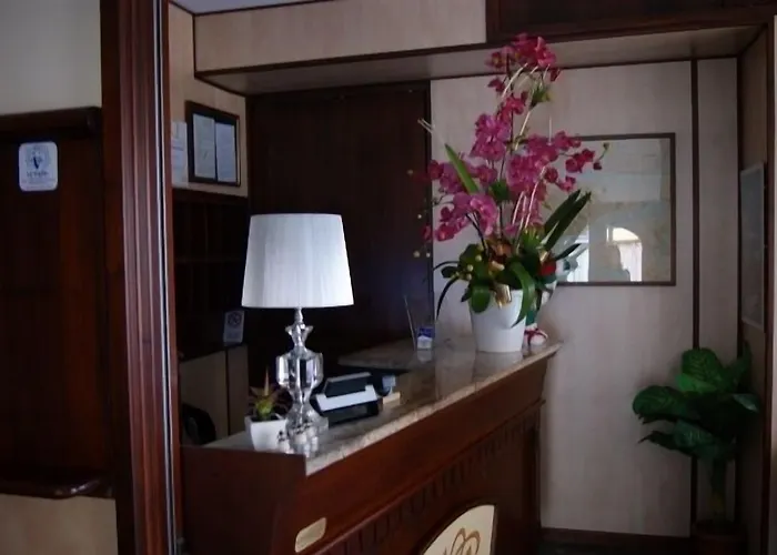 Riviera Готель Санремо