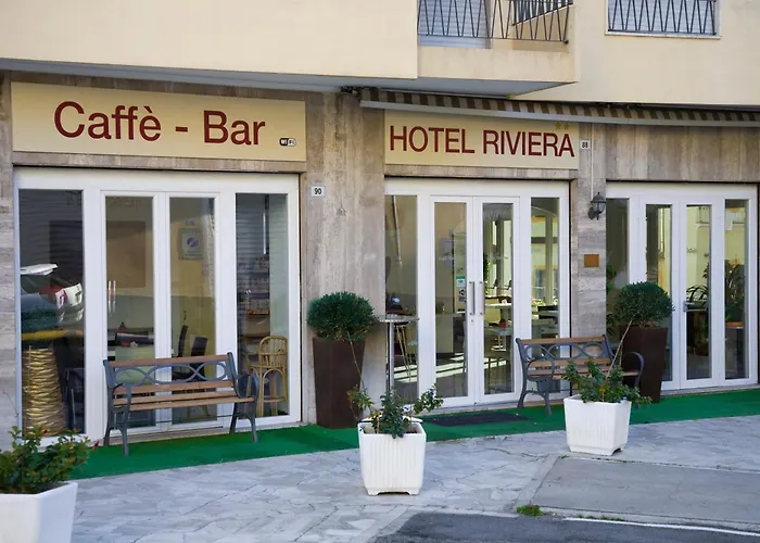 Готель Riviera